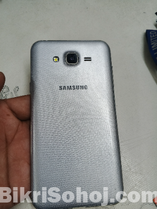 Samsung j7